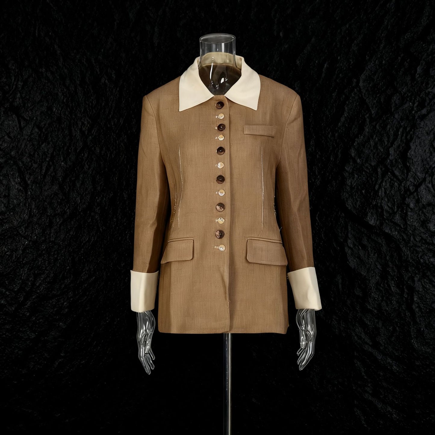 Flip collar contrasting single breasted suit jacket